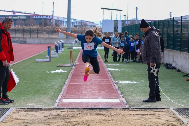 Kapalı Salon Atletizm İl Seçme Müsabakaları