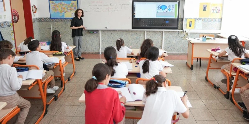 MEB'den Tüm Türkiye'ye Özel Genelge: Mevsimlik İşçi Çocukları İçin Stratejik Eylem Planı!