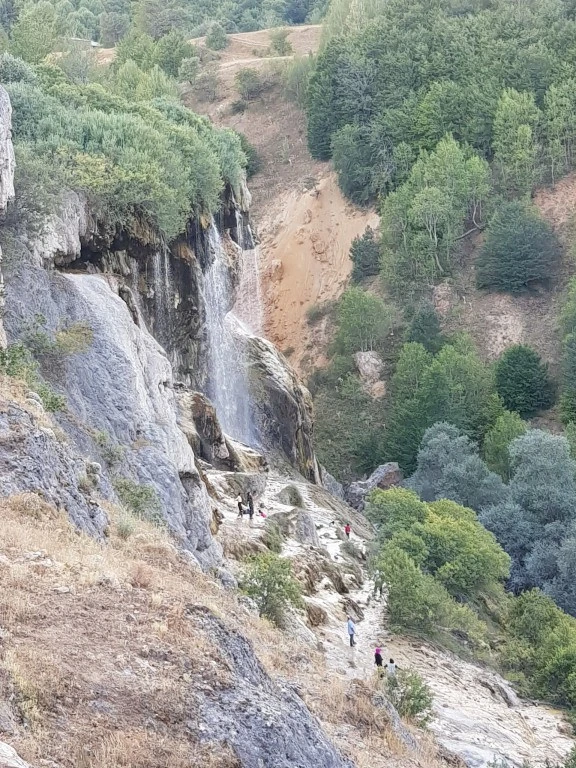 Dipsiz Göl Şelalesi Tabiat Parkı İlan Edildi