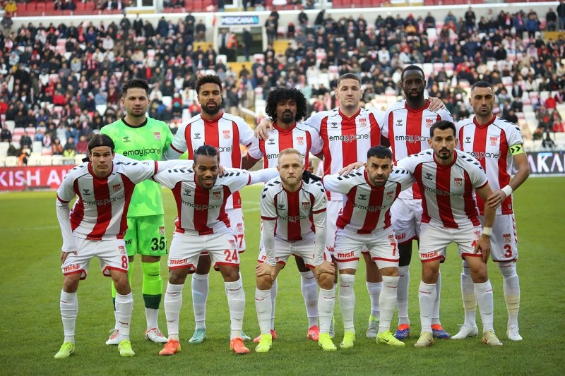 Sivasspor Süper Lig'de 4. Sıraya Yükseldi!