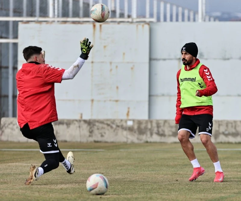 Sivasspor'un Zorlu Trabzonspor Maçı Öncesi Son Stratejik Hazırlıkları