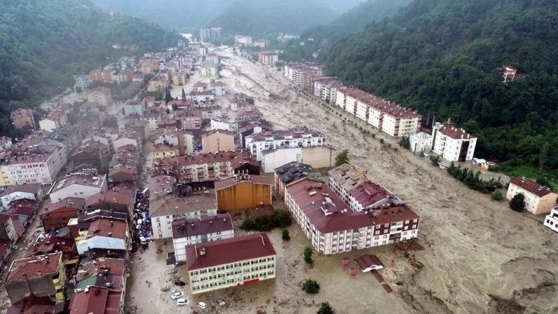 2021 - Batı Karadeniz sel felaketi: 97 ölü