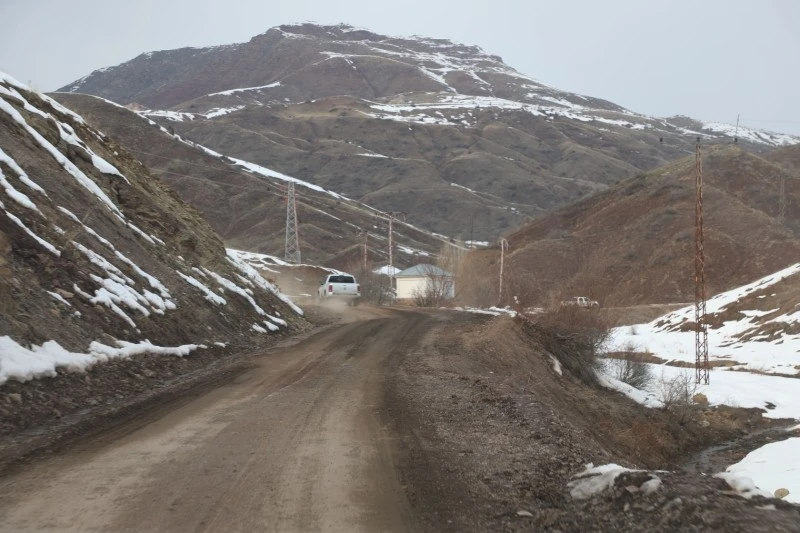 Zara İlçesinde Yol Tahribatı İncelemeleri