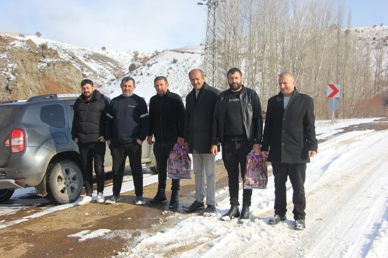 Zeki Şimşek'ten Köy Ziyaretleri ve Tarım Destek Projeleri