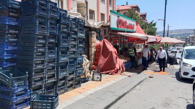 Sivas'ta Kaldırım İşgallerine Karşı Önlemler Artıyor