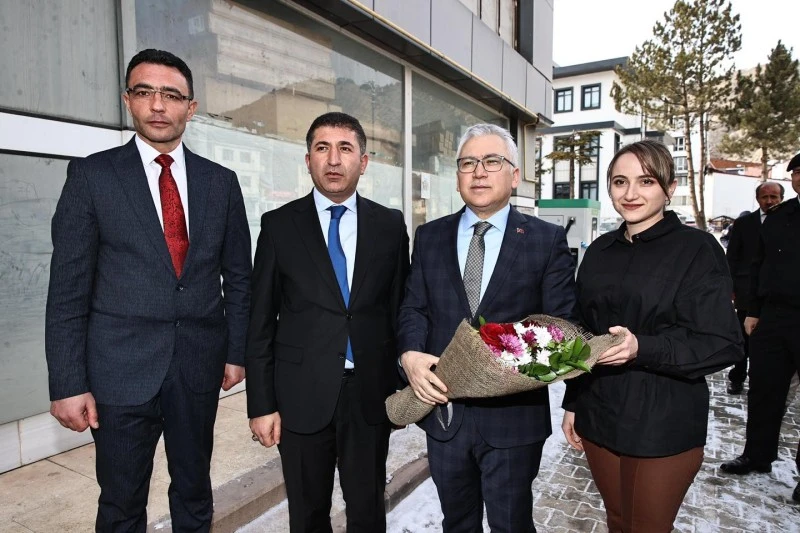 Vali Yılmaz Şimşek'in Zara Ziyareti ve Proje İncelemeleri